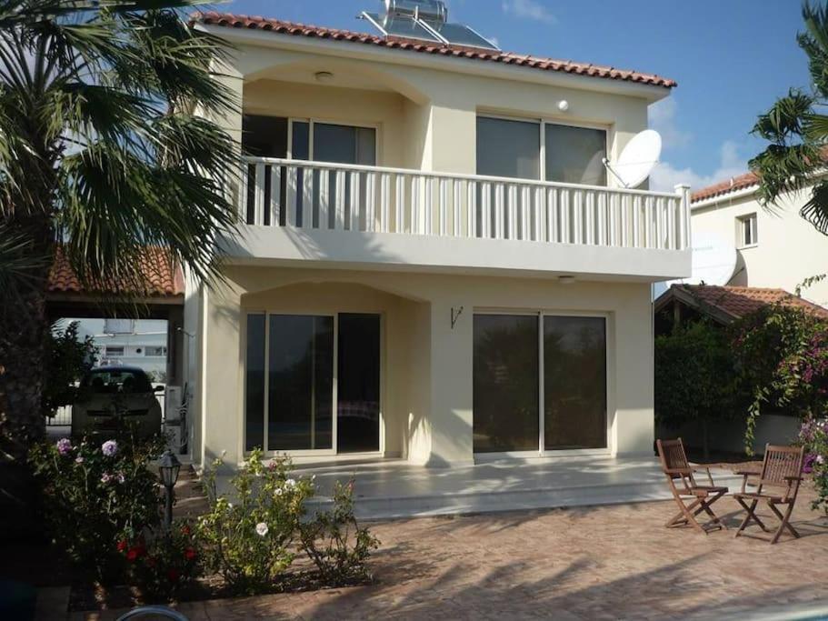 Budget Escape To The Seaside Lárnaca Exterior foto